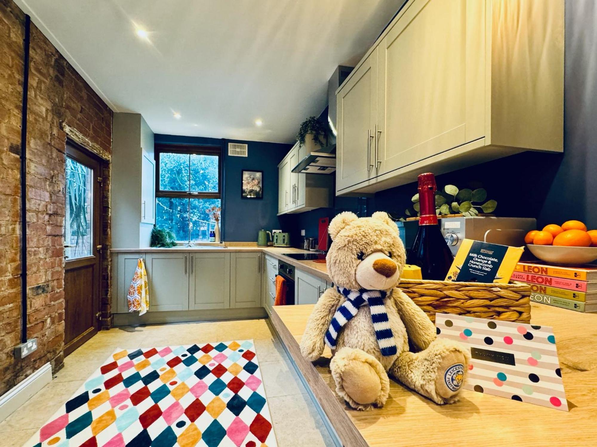 Merton Retreat- Free Parking, Central, City Luxury!! Leicester Bagian luar foto
